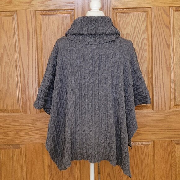 Dylan Boho Chunky Cable Knit Turtleneck Sweater Poncho Shrug Cape Hooded Gray - Picture 8 of 15